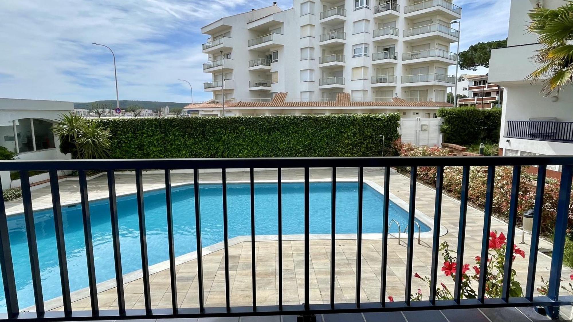 Passeig Del Mar - Apartamentos Primera Linea L' Escala Exterior foto