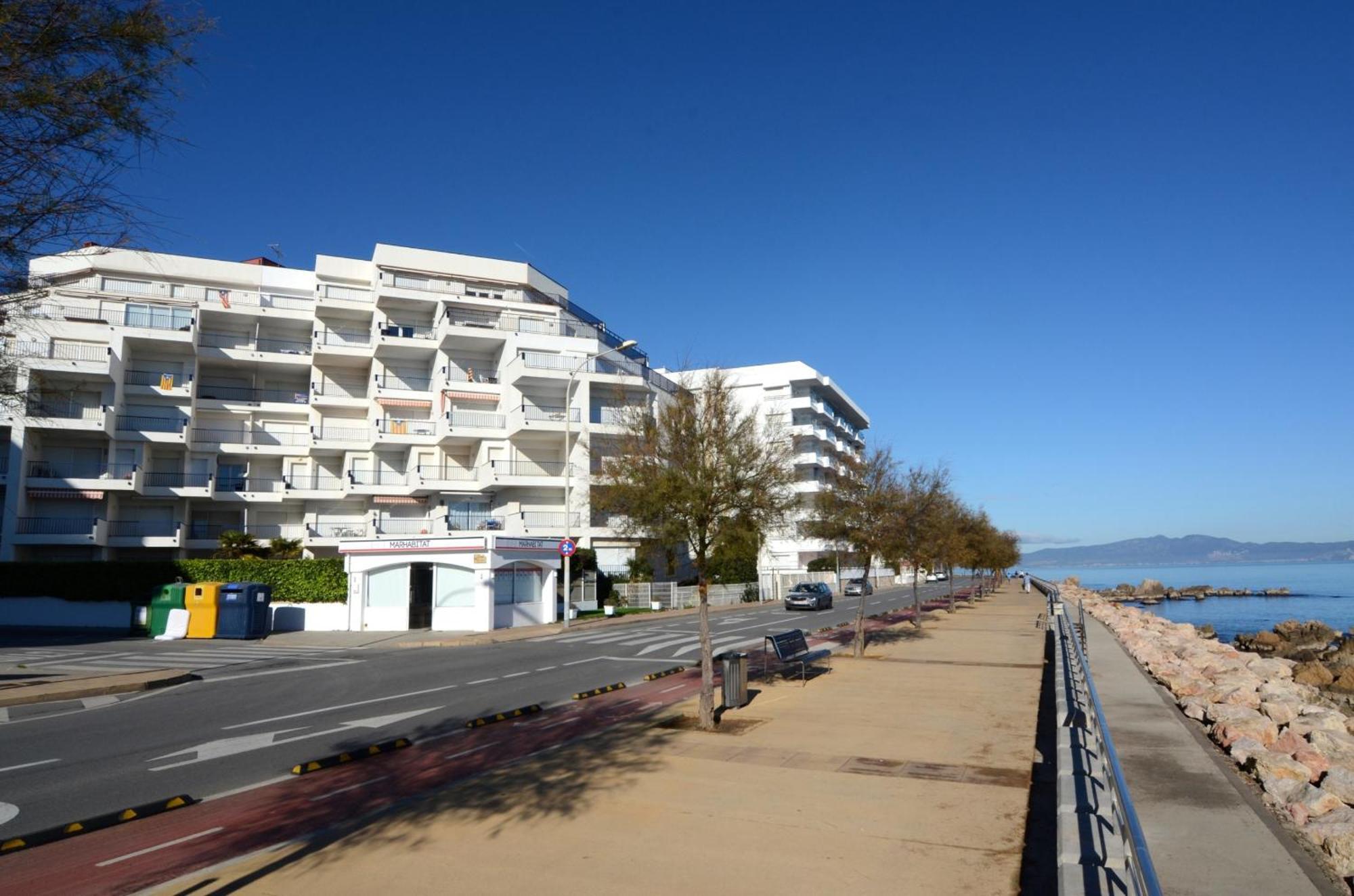 Passeig Del Mar - Apartamentos Primera Linea L' Escala Exterior foto